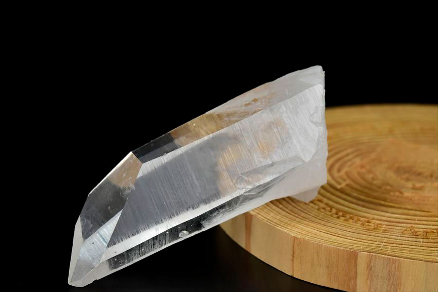 アーカンソー産　水晶ポイント　Arkansas　原石　単結晶　浄化　置物　天然石　パワーストーン