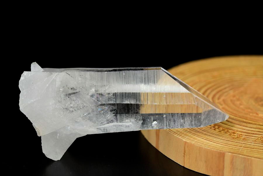 アーカンソー産　水晶ポイント　Arkansas　原石　単結晶　浄化　置物　天然石　パワーストーン