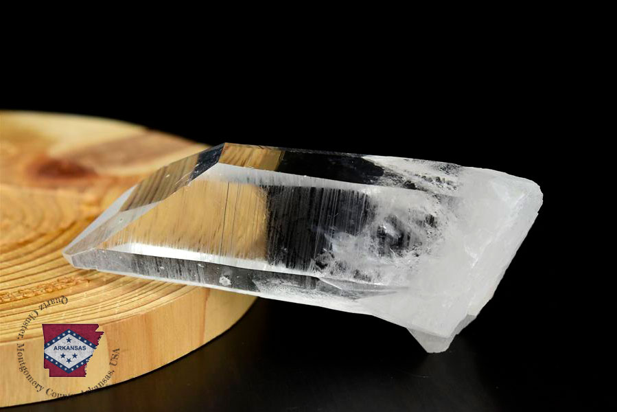 アーカンソー産　水晶ポイント　Arkansas　原石　単結晶　浄化　置物　天然石　パワーストーン