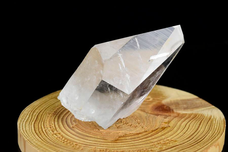 アーカンソー産　水晶ポイント　Arkansas　原石　単結晶　浄化　置物　天然石　パワーストーン