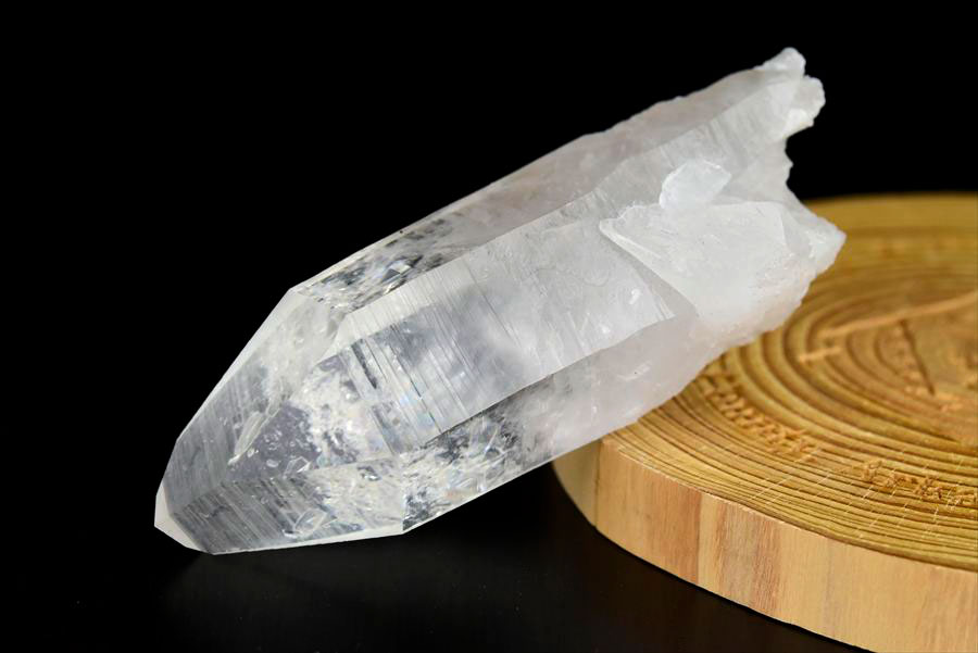 アーカンソー産　水晶ポイント　Arkansas　原石　単結晶　浄化　置物　天然石　パワーストーン