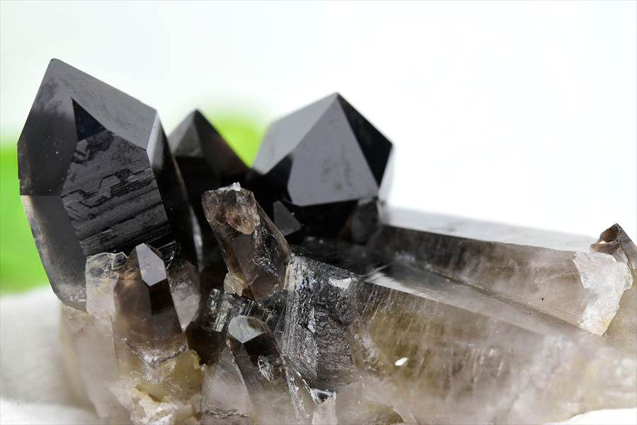 アーカンソー産　黒水晶クラスター　Arkansas　スモーキークォーツ　原石　結晶　クラスター　浄化　置物　天然石　パワーストーン