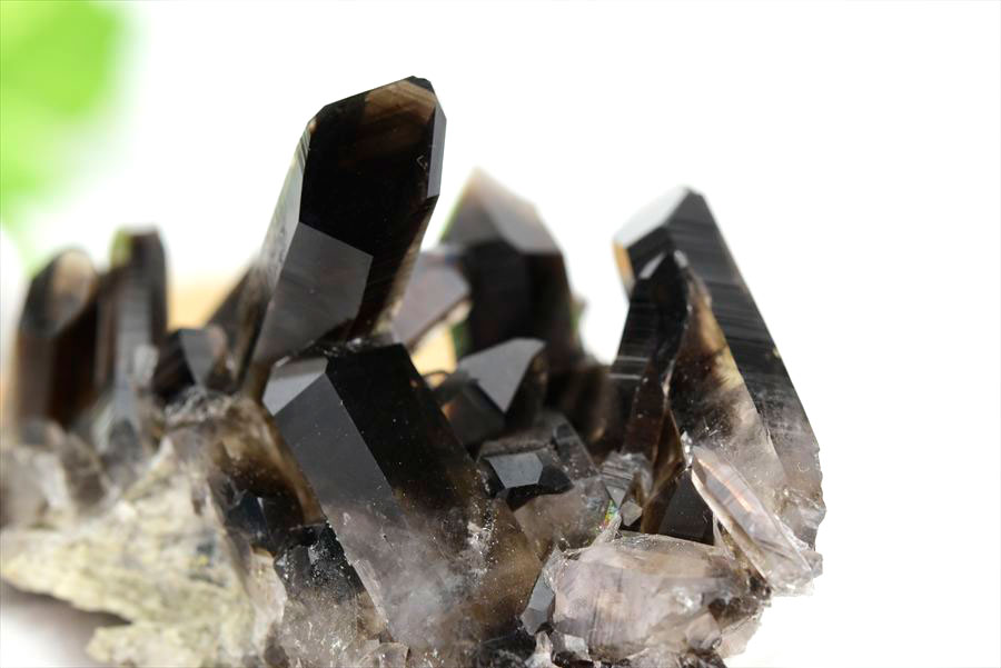 アーカンソー産 黒水晶（スモーキークォーツ）クラスター原石