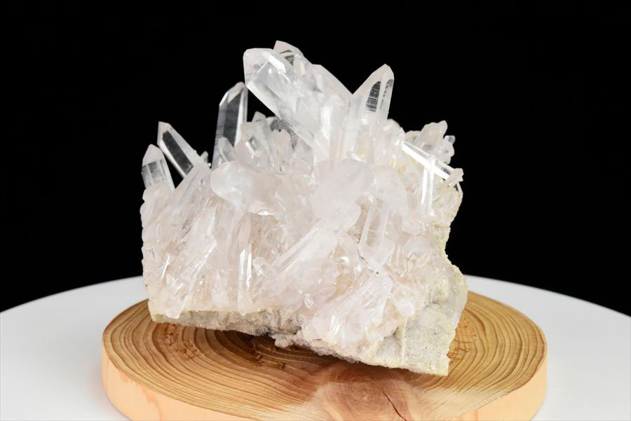 アーカンソー産　水晶クラスター　Arkansas　透明　原石　結晶　クラスター　浄化　置物　天然石　パワーストーン