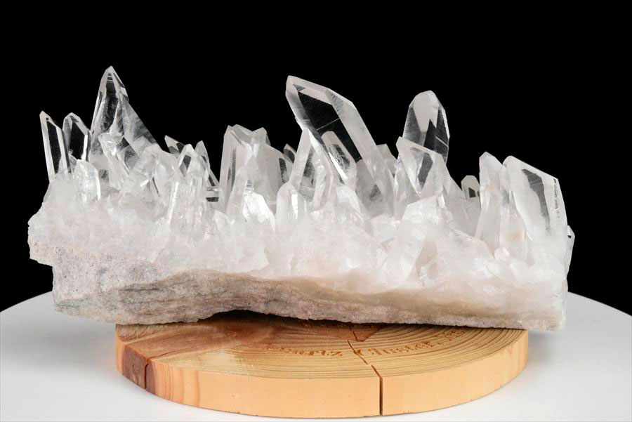 アーカンソー産　水晶クラスター　Arkansas　透明　原石　結晶　クラスター　浄化　置物　天然石　パワーストーン