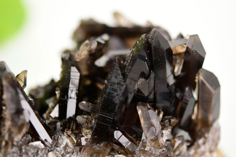 アーカンソー産　黒水晶クラスター　Arkansas　スモーキークォーツ　原石　結晶　クラスター　浄化　置物　天然石　パワーストーン