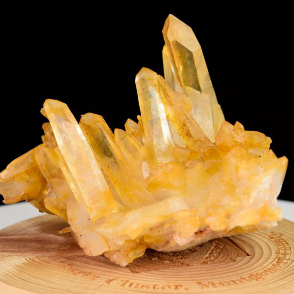 アーカンソー産　ゴールデンヒーラー　水晶クラスター　Arkansas　原石　結晶　クラスター　浄化　置物　天然石　パワーストーン