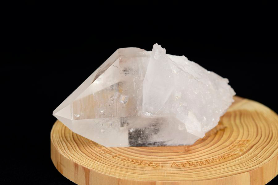 アーカンソー産　水晶ポイント　Arkansas　原石　単結晶　浄化　置物　天然石　パワーストーン