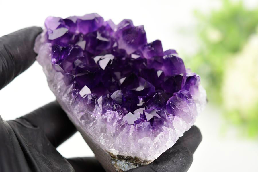 アメジスト　紫水晶　クラスター　原石　ウルグアイ産アメジスト　アルティガス　Artigas Uruguay　インテリア　浄化　置物　カットベース　天然石　パワーストーン
