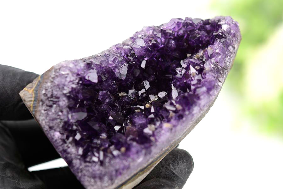 アメジスト　紫水晶　クラスター　原石　ウルグアイ産アメジスト　アルティガス　Artigas Uruguay　インテリア　浄化　置物　カットベース　天然石　パワーストーン