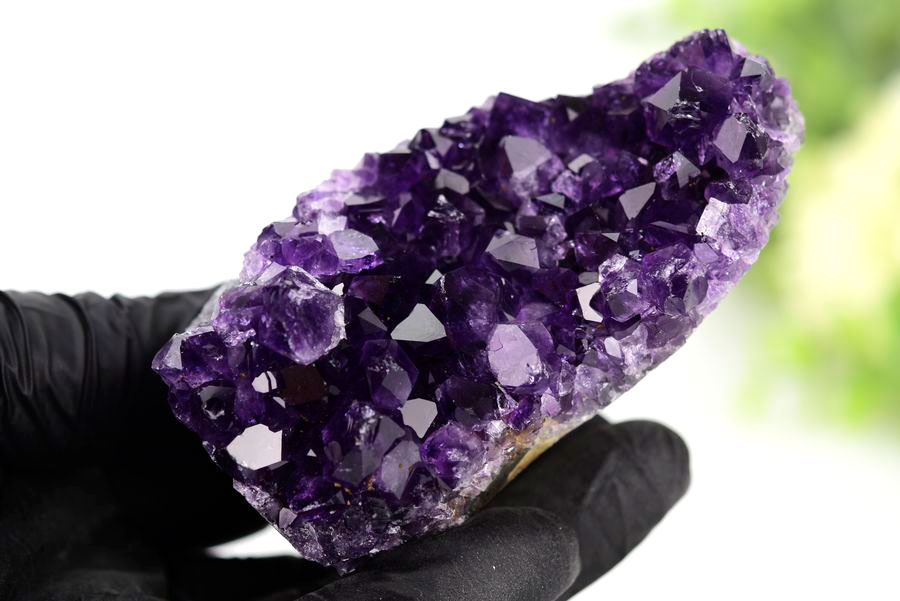 アメジスト　紫水晶　クラスター　原石　ウルグアイ産アメジスト　アルティガス　Artigas Uruguay　インテリア　浄化　置物　カットベース　天然石　パワーストーン