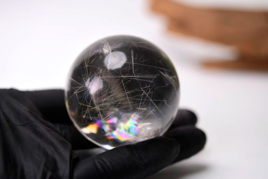ルチルクォーツ　針水晶　シルバールチル　丸玉　虹入り　穴なし　金運　財運　スフィア　天然石　パワーストーン