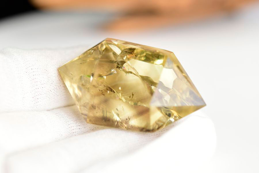 レインボーシトリン　虹入り　黄水晶　ダブルポイント　両剣　DT　天然石　パワーストーン