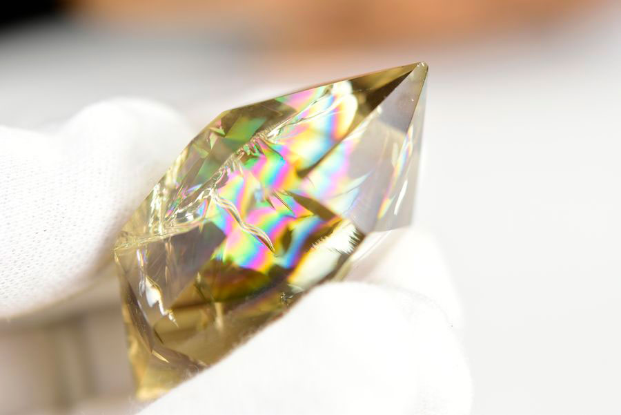 レインボーシトリン　虹入り　黄水晶　ダブルポイント　両剣　DT　天然石　パワーストーン
