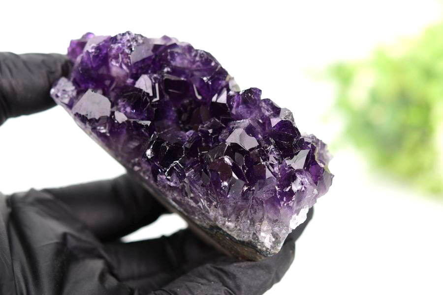 アメジスト　紫水晶　クラスター　原石　ウルグアイ産アメジスト　アルティガス　Artigas Uruguay　インテリア　浄化　置物　カットベース　天然石　パワーストーン