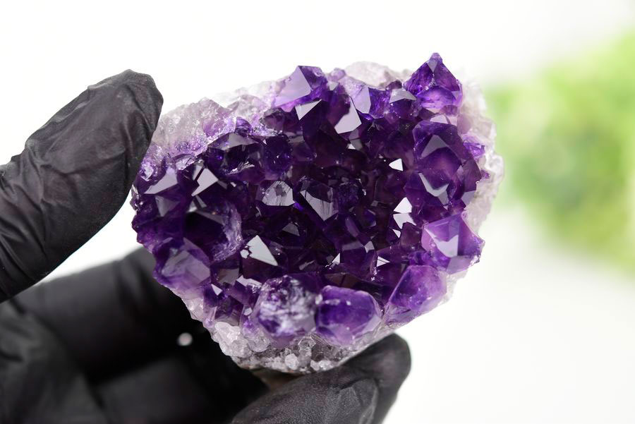 アメジスト　紫水晶　クラスター　原石　ウルグアイ産アメジスト　アルティガス　Artigas Uruguay　インテリア　浄化　置物　カットベース　天然石　パワーストーン