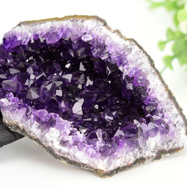 ウルグアイ　アルティガス　アメジスト　紫水晶　クラスター　原石　Amethyst　置物　天然石　パワーストーン