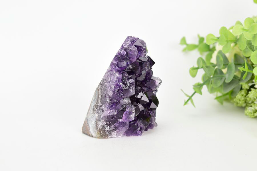 アメジスト　紫水晶　クラスター　原石　ウルグアイ産アメジスト　アルティガス　Artigas Uruguay　インテリア　浄化　置物　カットベース　天然石　パワーストーン