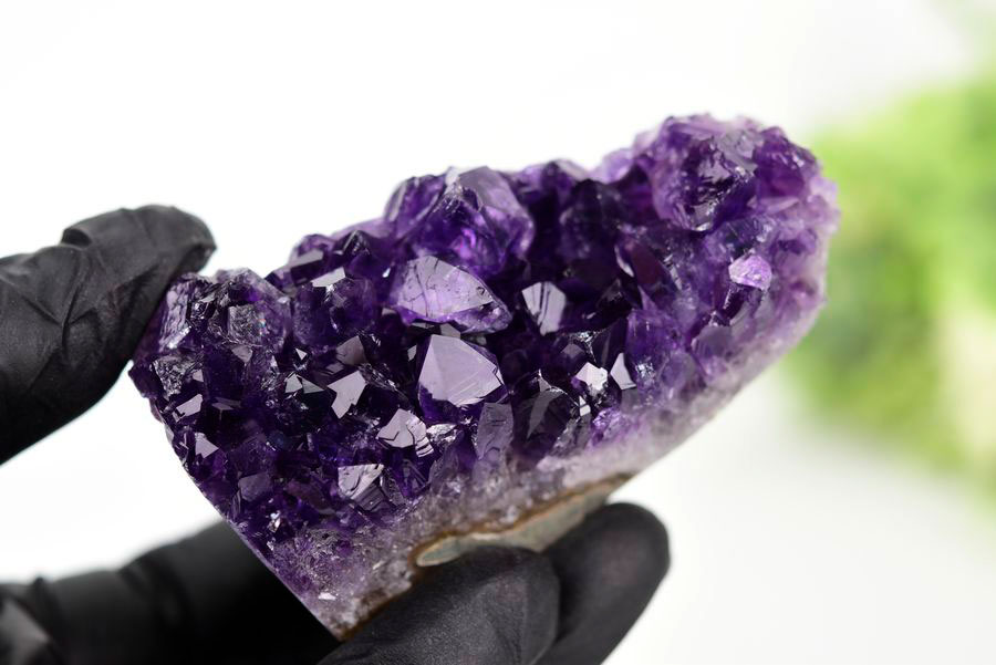 アメジスト　紫水晶　クラスター　原石　ウルグアイ産アメジスト　アルティガス　Artigas Uruguay　インテリア　浄化　置物　カットベース　天然石　パワーストーン
