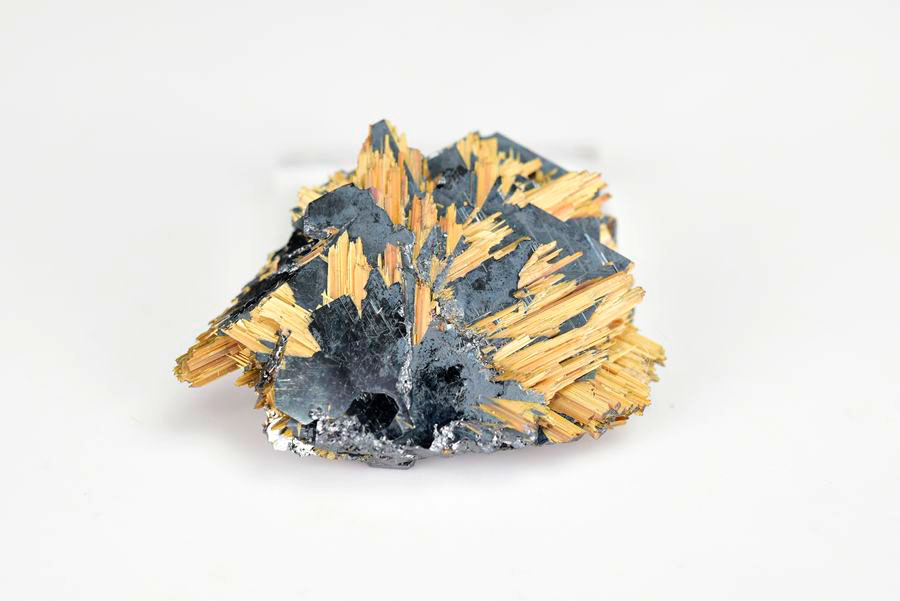 ゴールドルチル　クラスター　鉱物　原石　針状結晶　針のみ　むき出し　置物　天然石　パワーストーン