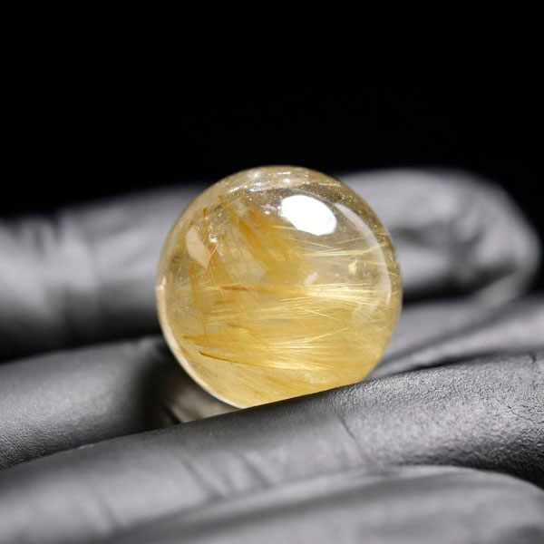 ゴールドルチル　ルチルクォーツ　金針水晶　丸玉　穴なし　金運　財運　スフィア　天然石　パワーストーン