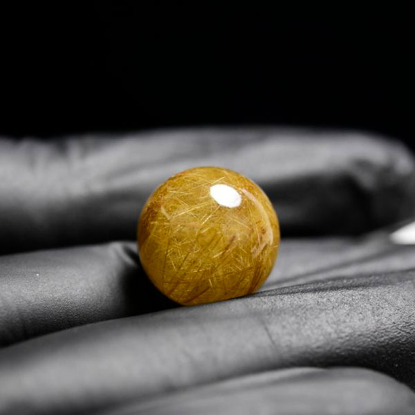 ゴールドルチル　ルチルクォーツ　金針水晶　丸玉　穴なし　金運　財運　スフィア　天然石　パワーストーン