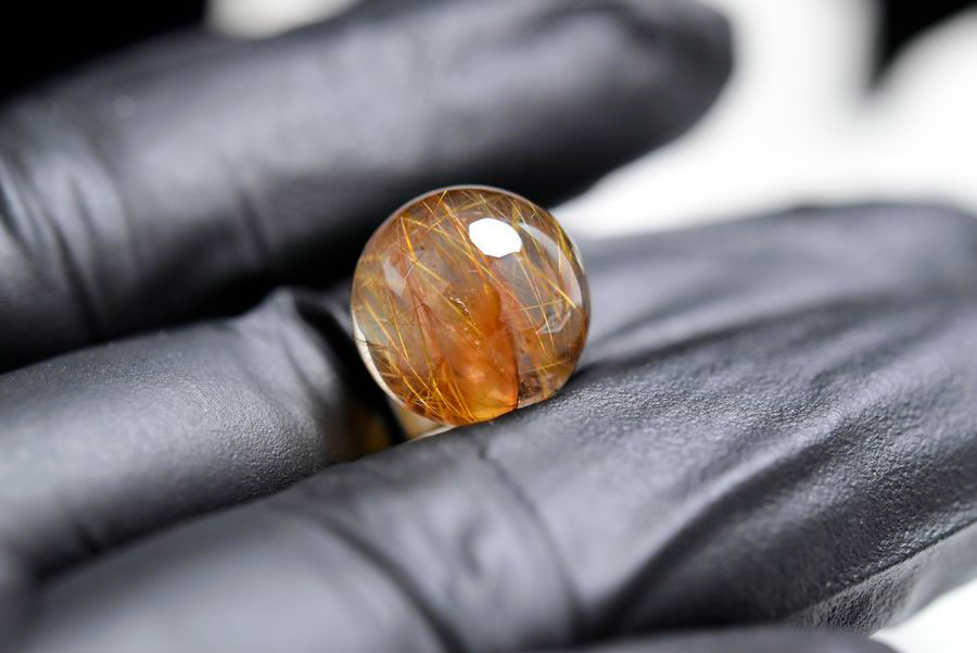 ゴールドルチル　ルチルクォーツ　金針水晶　丸玉　穴なし　金運　財運　スフィア　天然石　パワーストーン