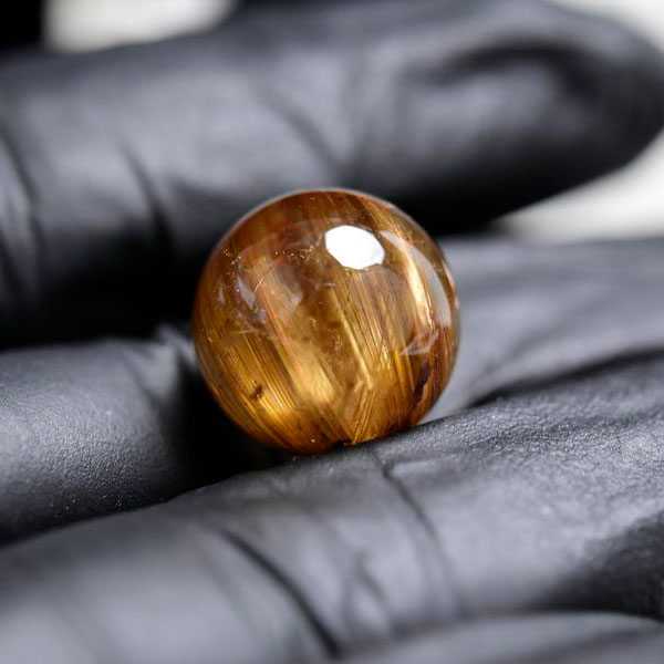 ゴールドルチル　ルチルクォーツ　金針水晶　丸玉　穴なし　金運　財運　スフィア　天然石　パワーストーン