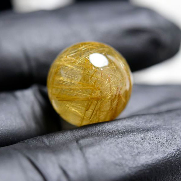 ゴールドルチル　ルチルクォーツ　金針水晶　丸玉　穴なし　金運　財運　スフィア　天然石　パワーストーン