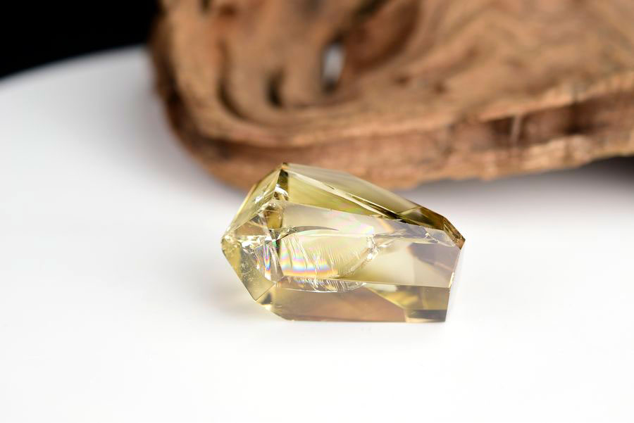レインボーシトリン　虹入り　黄水晶　ダブルポイント　両剣　DT　天然石　パワーストーン