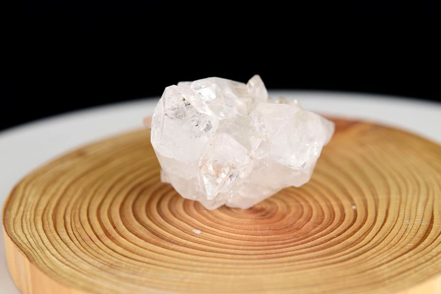 アポフィライト　魚眼石　インド　プーナ　apophyllite　浄化　置物　結晶　天然石　パワーストーン