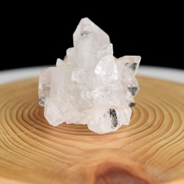 アポフィライト　魚眼石　インド　プーナ　apophyllite　浄化　置物　結晶　天然石　パワーストーン