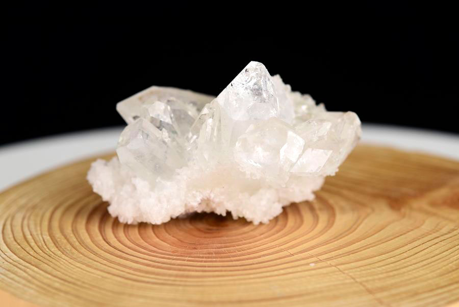 アポフィライト　魚眼石　インド　プーナ　apophyllite　浄化　置物　結晶　天然石　パワーストーン