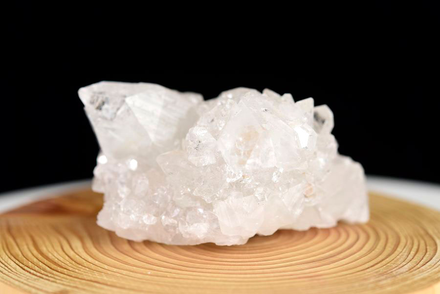 アポフィライト　魚眼石　インド　プーナ　apophyllite　浄化　置物　結晶　天然石　パワーストーン
