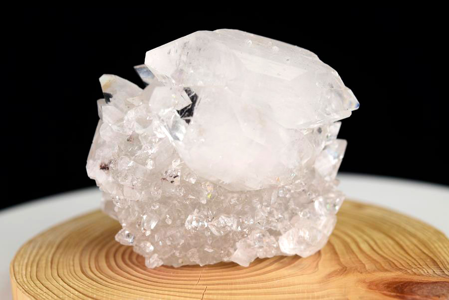 アポフィライト　魚眼石　インド　プーナ　apophyllite　浄化　置物　結晶　天然石　パワーストーン