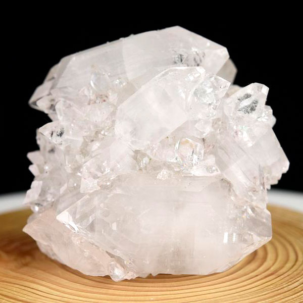 アポフィライト　魚眼石　インド　プーナ　apophyllite　浄化　置物　結晶　天然石　パワーストーン
