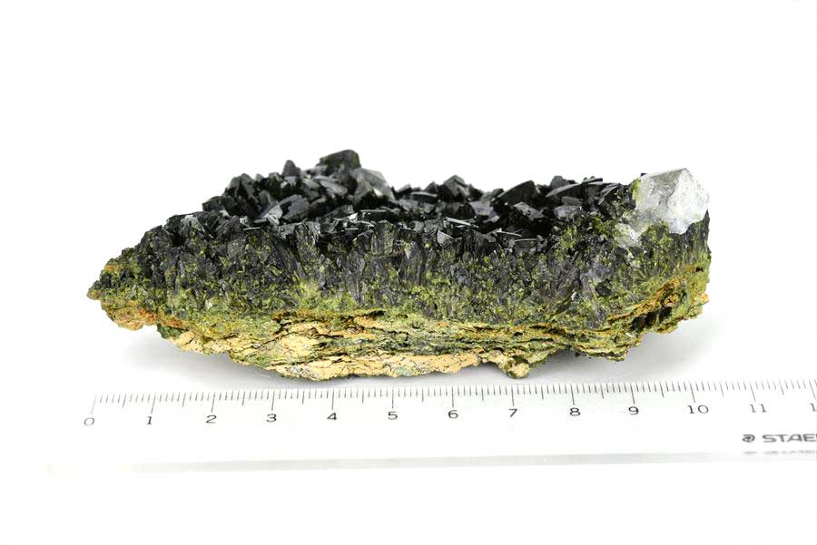 トルコ　ハッカリ産　エピソードクォーツ　Epidote with Quartz　緑簾石　水晶　クラスター　原石　鉱物