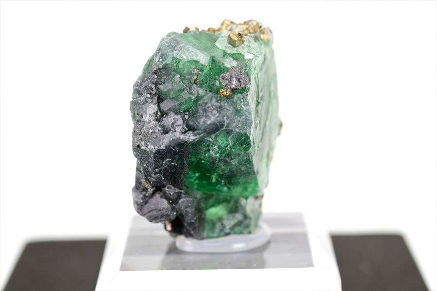 ペルー ミルポ鉱山　フローライト パイライト 共生 蛍光 鉱物 蛍石 黄鉄鉱 Milpo Peru fluorite pyrite