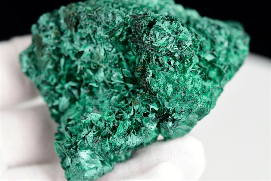 コンゴ産 マラカイト ビロードマラカイト ベルベットマラカイト Velvet Malachite 孔雀石 鉱物 原石