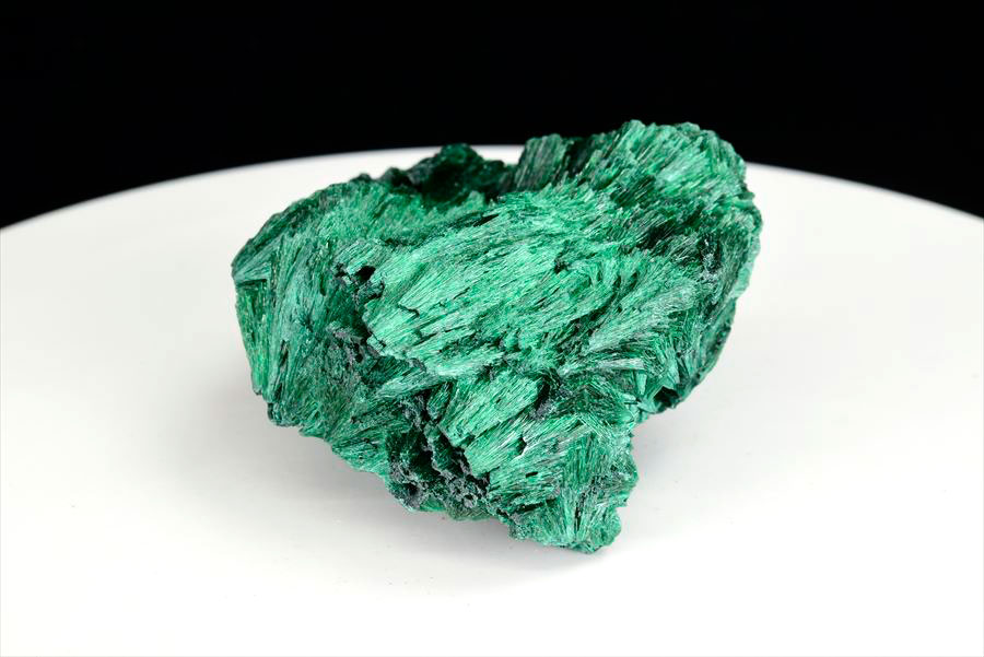 コンゴ産 マラカイト ビロードマラカイト ベルベットマラカイト Velvet Malachite 孔雀石 鉱物 原石