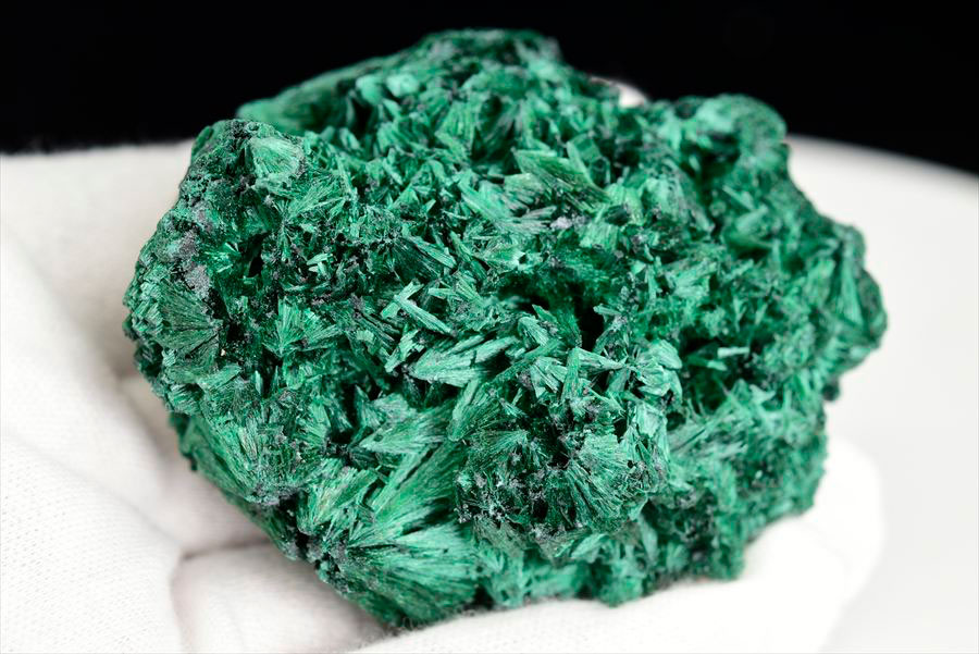 コンゴ産 マラカイト ビロードマラカイト ベルベットマラカイト Velvet Malachite 孔雀石 鉱物 原石
