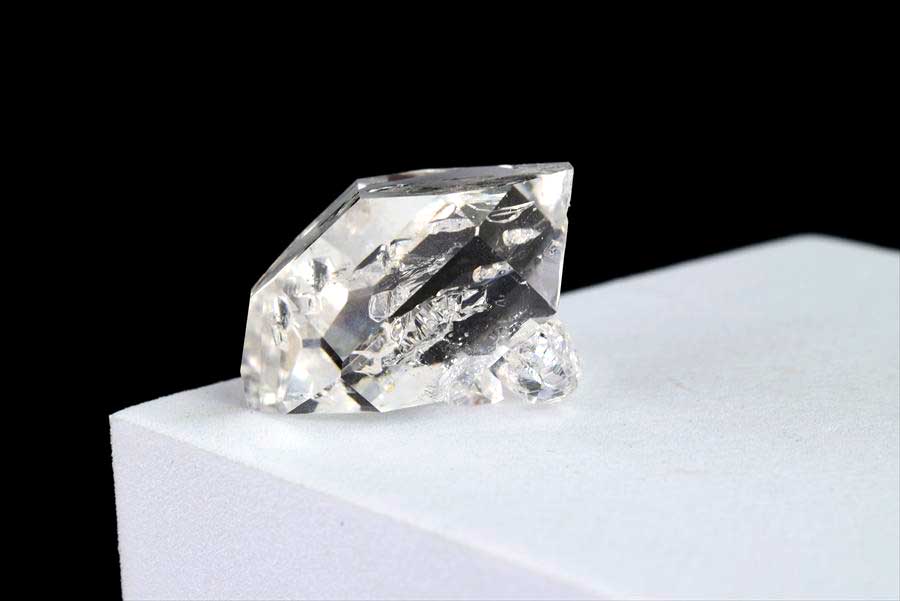 ハーキマーダイヤモンド　原石　レインボー　ハーキマー水晶　結晶　置物　インテリア　天然石　パワーストーン