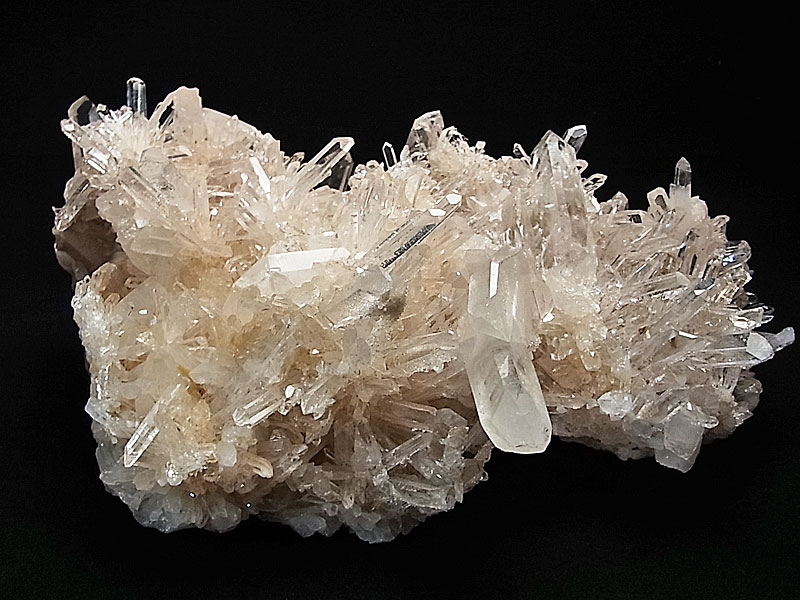 ヒマラヤ水晶　マカルー産　クラスター　原石　ヒマラヤ山脈　ネパール　水晶　b2988　浄化　置物　結晶　天然石　パワーストーン