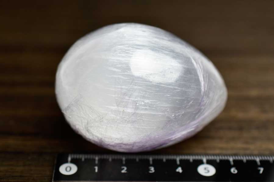 キャッツアイセレナイト　卵　エッグ　置物　selenite egg　天然石　パワーストーン