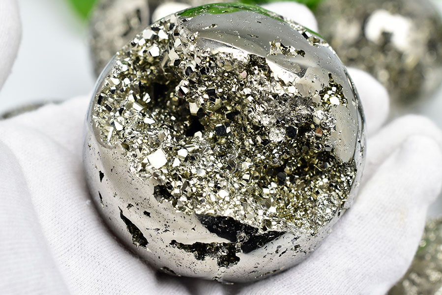 ペルー産　ワンサラ　パイライト　原石　クラスター　丸玉　置物　黄鉄鉱　Huanzala Pyrite　天然石　パワーストーン