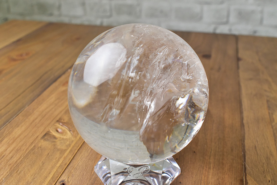 最高級天然水晶丸玉 レインボー水晶 大玉|アップストーンオンビル 最高級天然水晶丸玉 レインボー水晶 大玉|アップストーンオンビル
