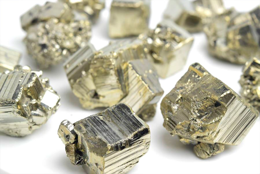 ペルー産　ラクラカンチャ　パイライト　原石　クラスター　黄鉄鉱　 Racracancha　Pyrite　天然石　パワーストーン