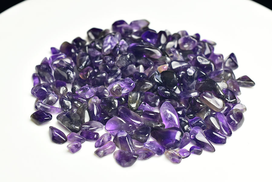 濃紫　アメジスト　紫水晶　さざれ　浄化　インテリア　オルゴナイト　レジン　天然石　パワーストーン