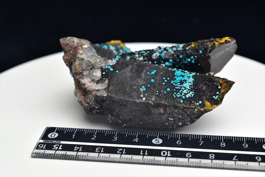 クリソコラクォーツ　クリソコラオンクォーツ　ペルー　ワンカベリカ　テンタドラ鉱山　テンタドーラ鉱山　Peru Huancavelica Tentadora Mine　chrysocolla with quartz　新産鉱物　粒状結晶