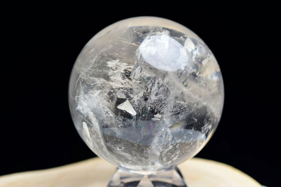 天然水晶 丸玉 置物 クリスタル 虹入り インテリア ブラジル パワーストーン